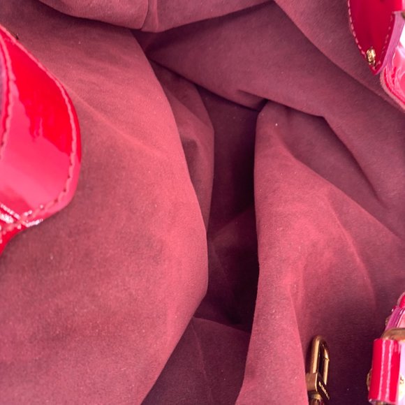 Louis Vuitton Cerise Mahina Patent Leather Surya Bag - Picture 5 of 14